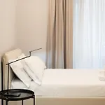 Apartmán B-stay Via Ulpiano 47 *