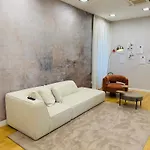 B-stay Via Ulpiano 47 アパート
