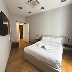 B-stay Via Ulpiano 47 *
