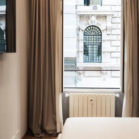 B-stay Via Ulpiano 47 Apartment *