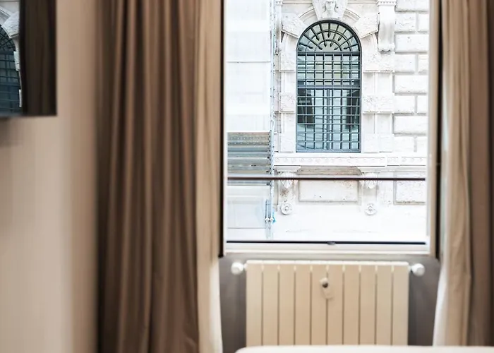 B-stay Via Ulpiano 47 Apartment *