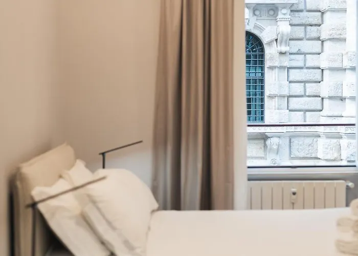 B-stay Via Ulpiano 47 Rome