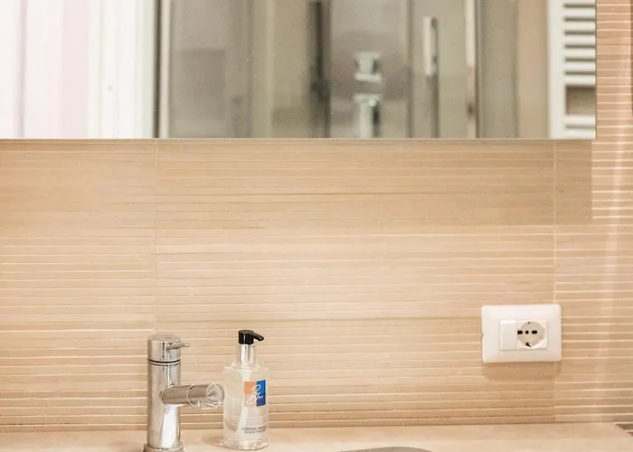 B-stay Via Ulpiano 47 Apartment